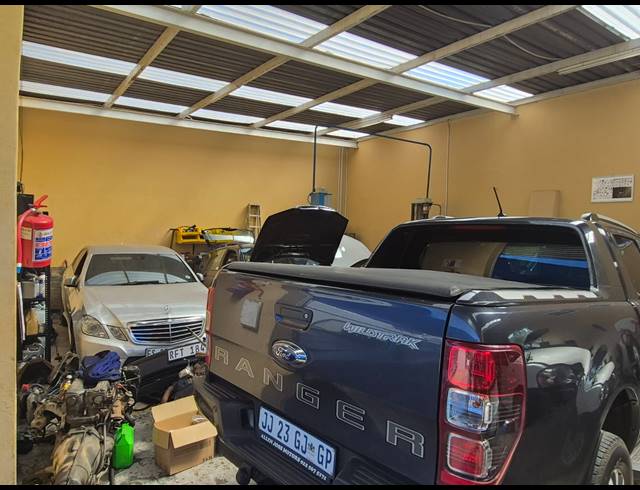 400M² WAREHOUSE TO LET IN KRUGERSDORP CENTRAL